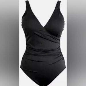 Miraclesuit One-Piece Swimsuit Tummy Control Black Size 12